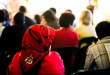 ist1_4797422-multicultural-audience Wer Deutsh lernen will, muss waten.