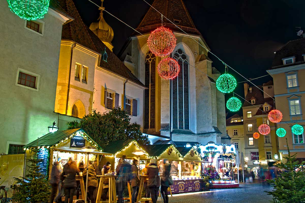 Altgrazer Christkindlmarkt am Franziskanerplatz