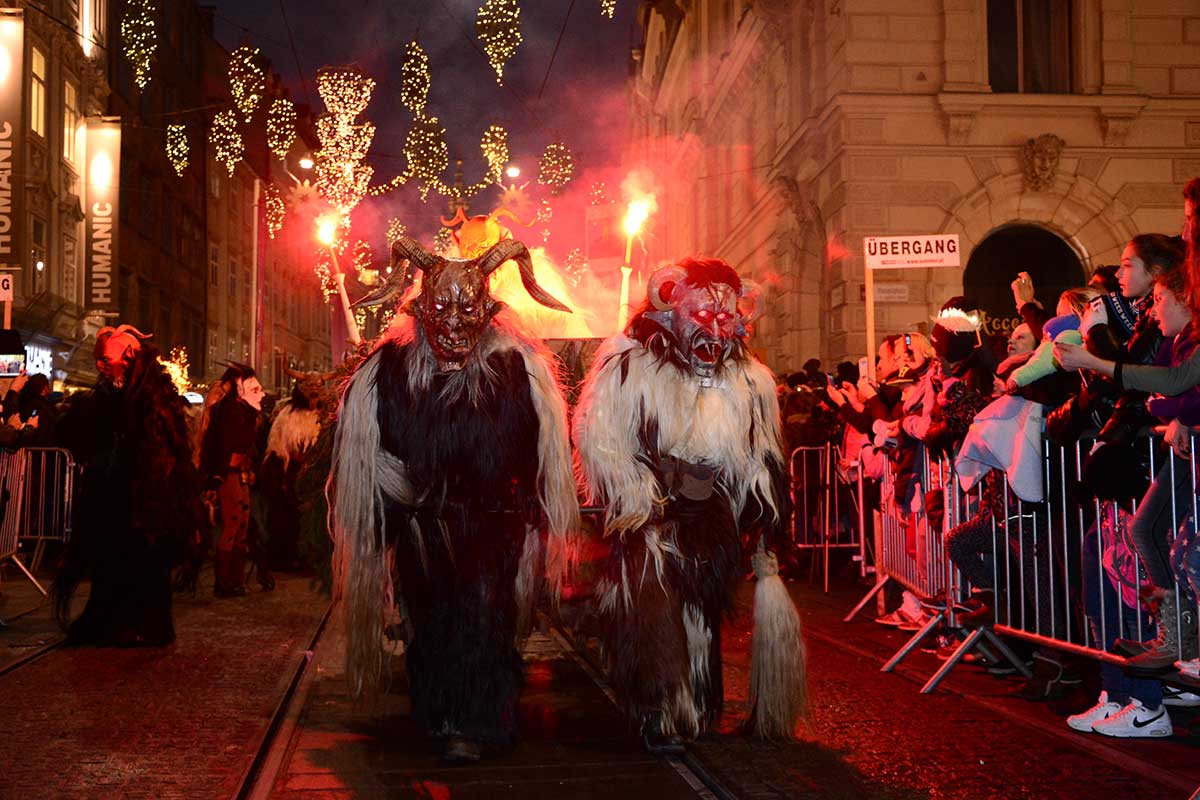 perchtenlauf-graz_11