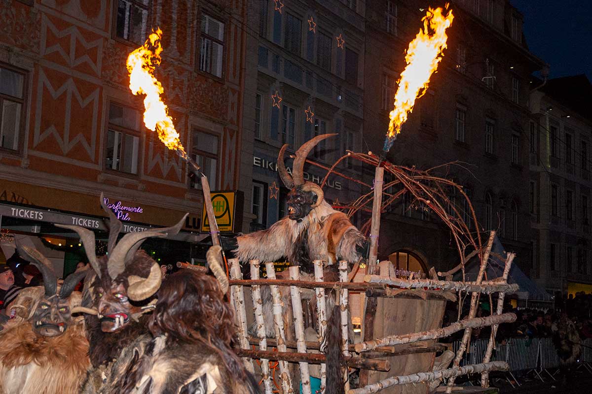 perchtenlauf-graz_2