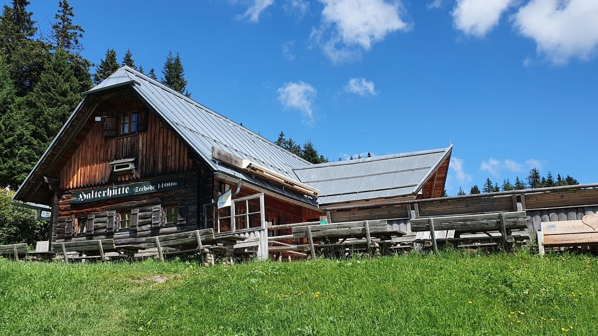 Der Schöckl - Grazer Hausberg - Infos zu Wanderungen, Seilbahn, Aktivitäten