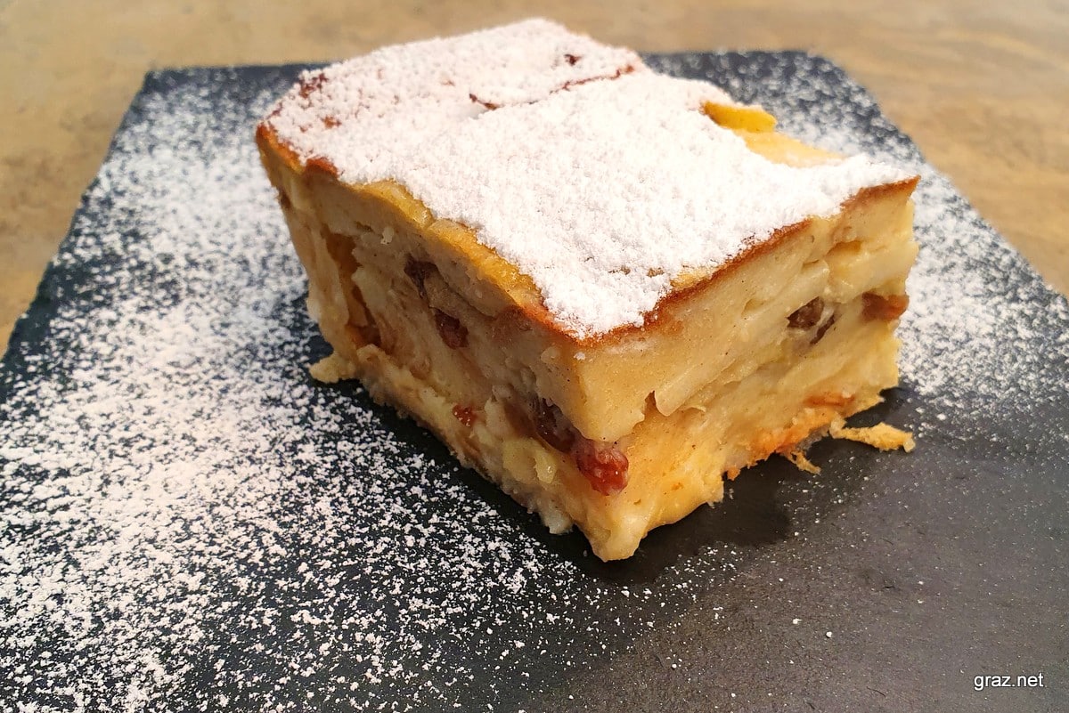 Rezept: Köstlicher Scheiterhaufen mit Äpfel (+ Schneehaube)