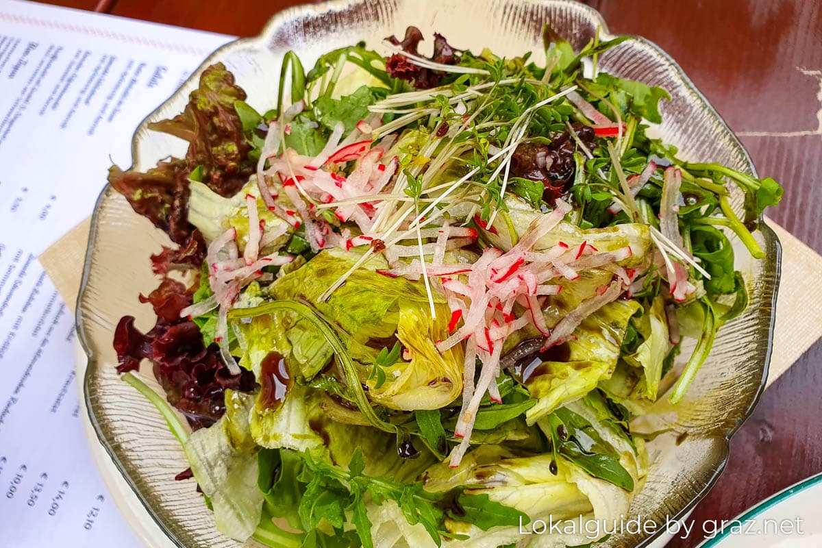 Salat im Glöckl Bräu