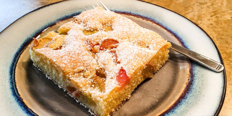 Rezept: Rhabarberkuchen - einfach, schnell und gelingsicher
