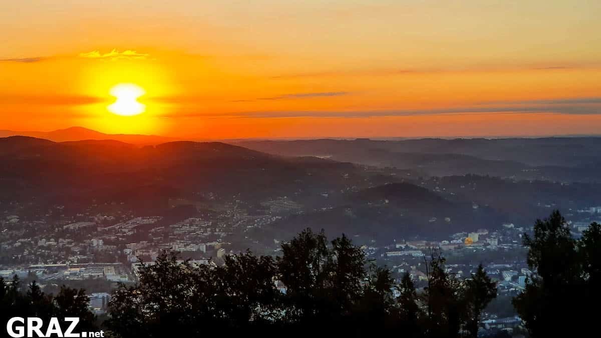 Aussicht vom Plabutsch bei Sonnenaufgang