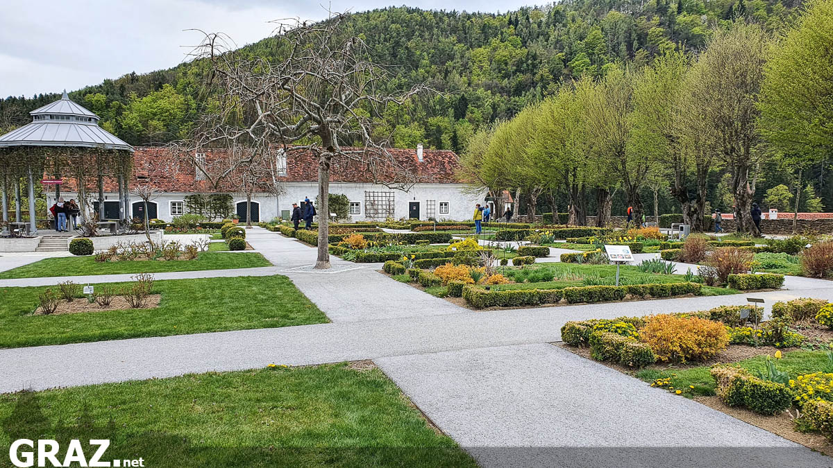 gartenschloss-herberstein_02