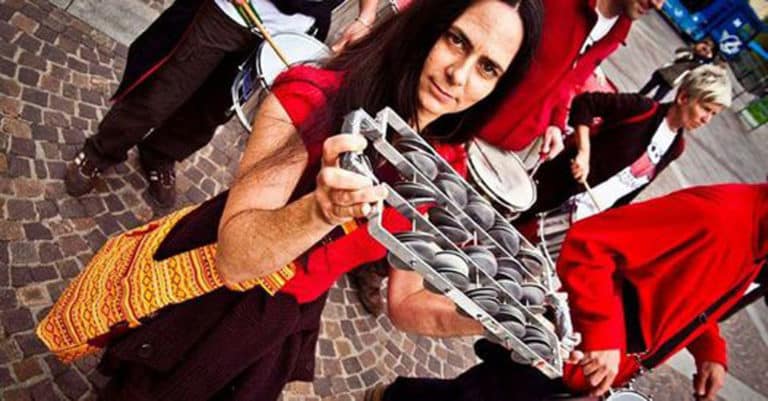 Trommel-Workshop „Die Trommlerei“ mit GRAZAMBA