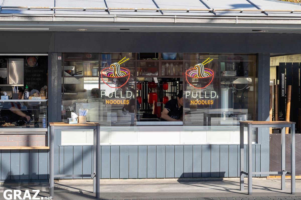 PULLD NOODLES am Jakominiplatz